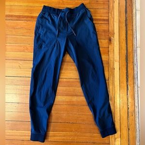 Lululemon ABC joggers size M